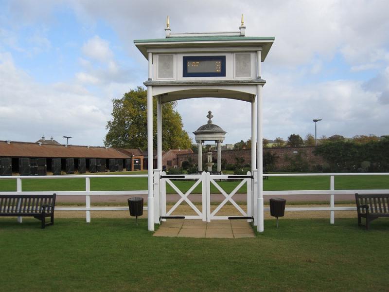 Newmarket_2009_021.jpg