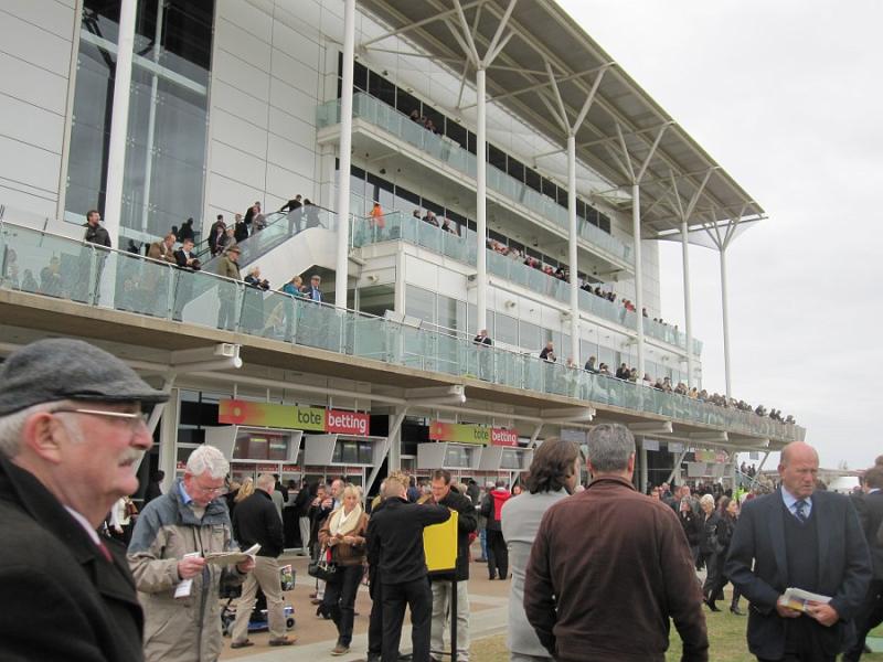 Newmarket_2009_036.jpg